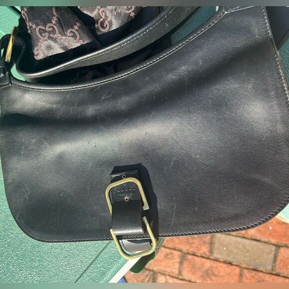 Gucci Leather Shoulder Bag - Picture 7 of 16